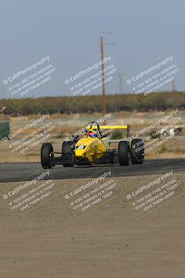 media/Oct-29-2022-CalClub SCCA (Sat) [[e05833b2e9]]/Race Group 2/Qualifying (Sweeper)/